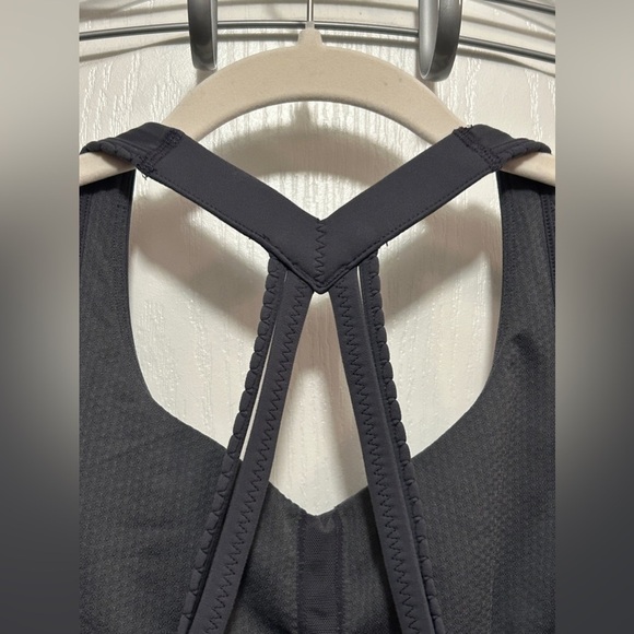 Lululemon"Power Technique Tank women’s size- 6 blue/gray yoga running - Picture 7 of 16